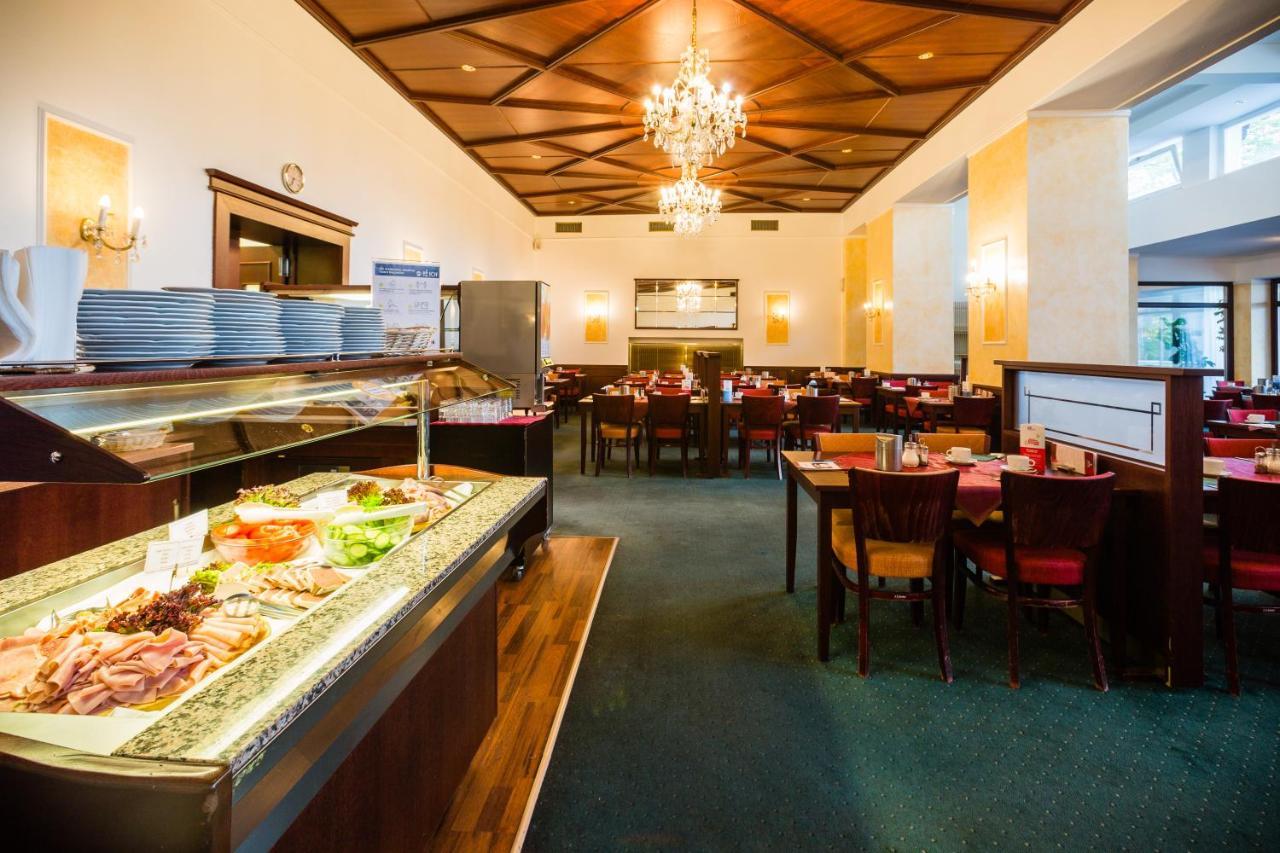 Hotel Royal