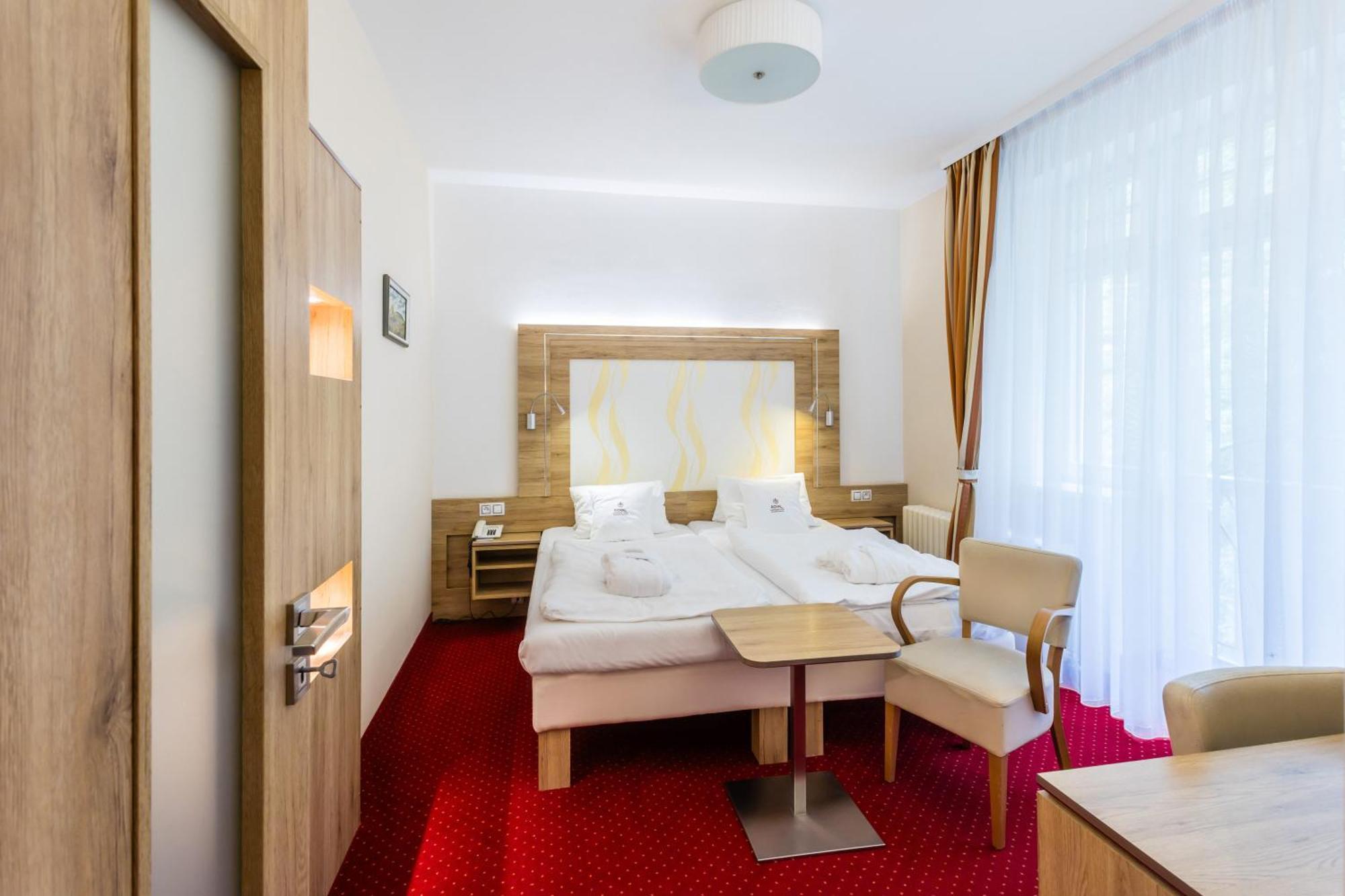 Royal Hotel