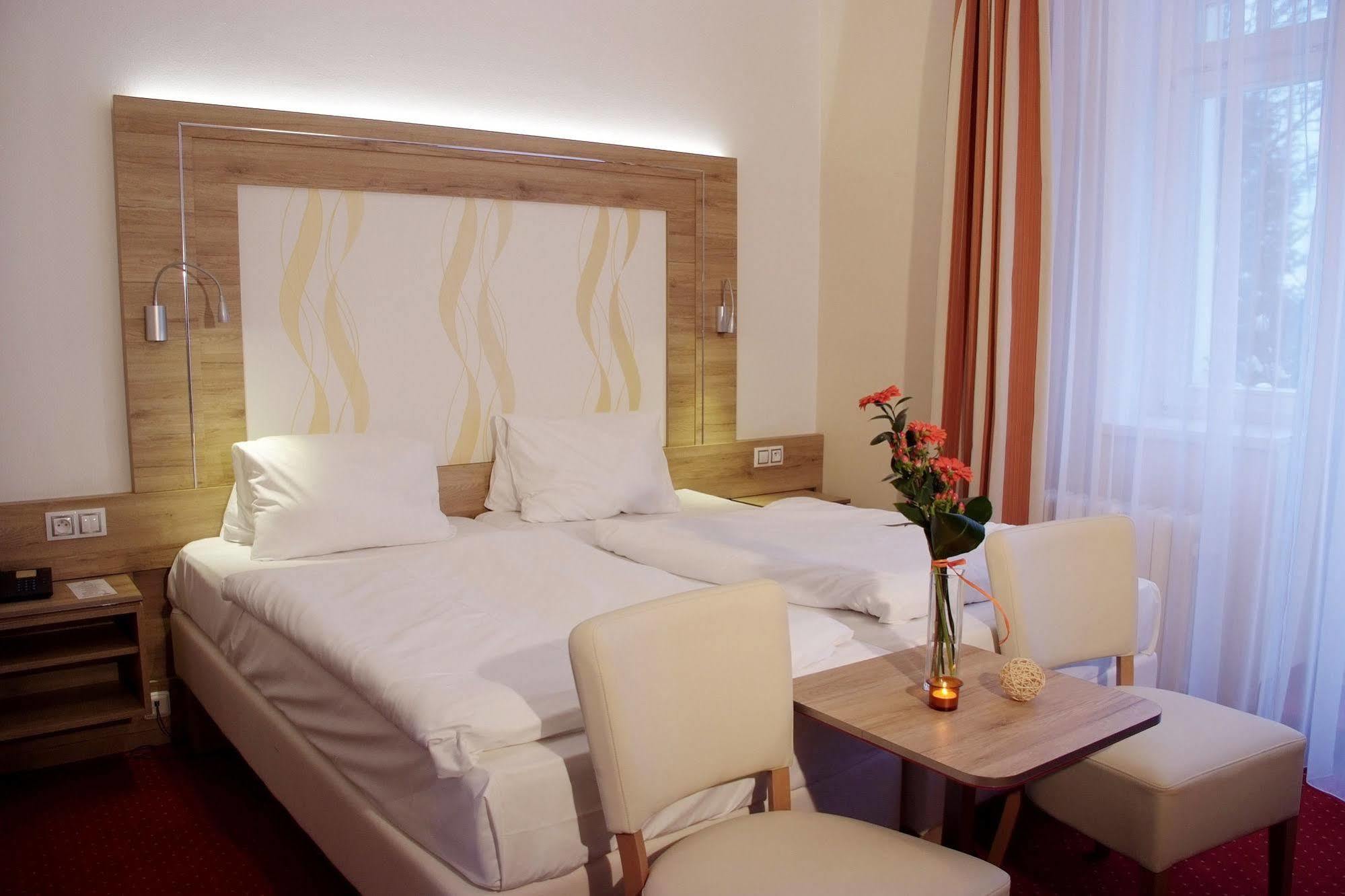 Hotel Royal 4*
